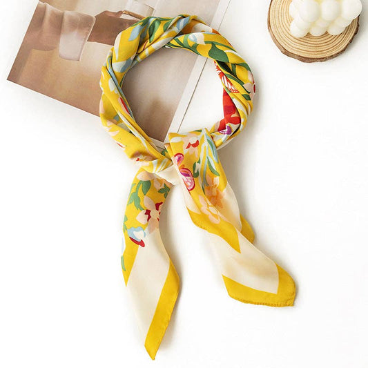 Scarvii - Gentle Floral Pattern Square Scarf: YELLOW