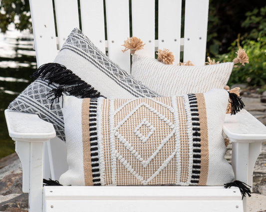 Allie Diamond Motif 14x22 Outdoor Indoor Filled Pillow